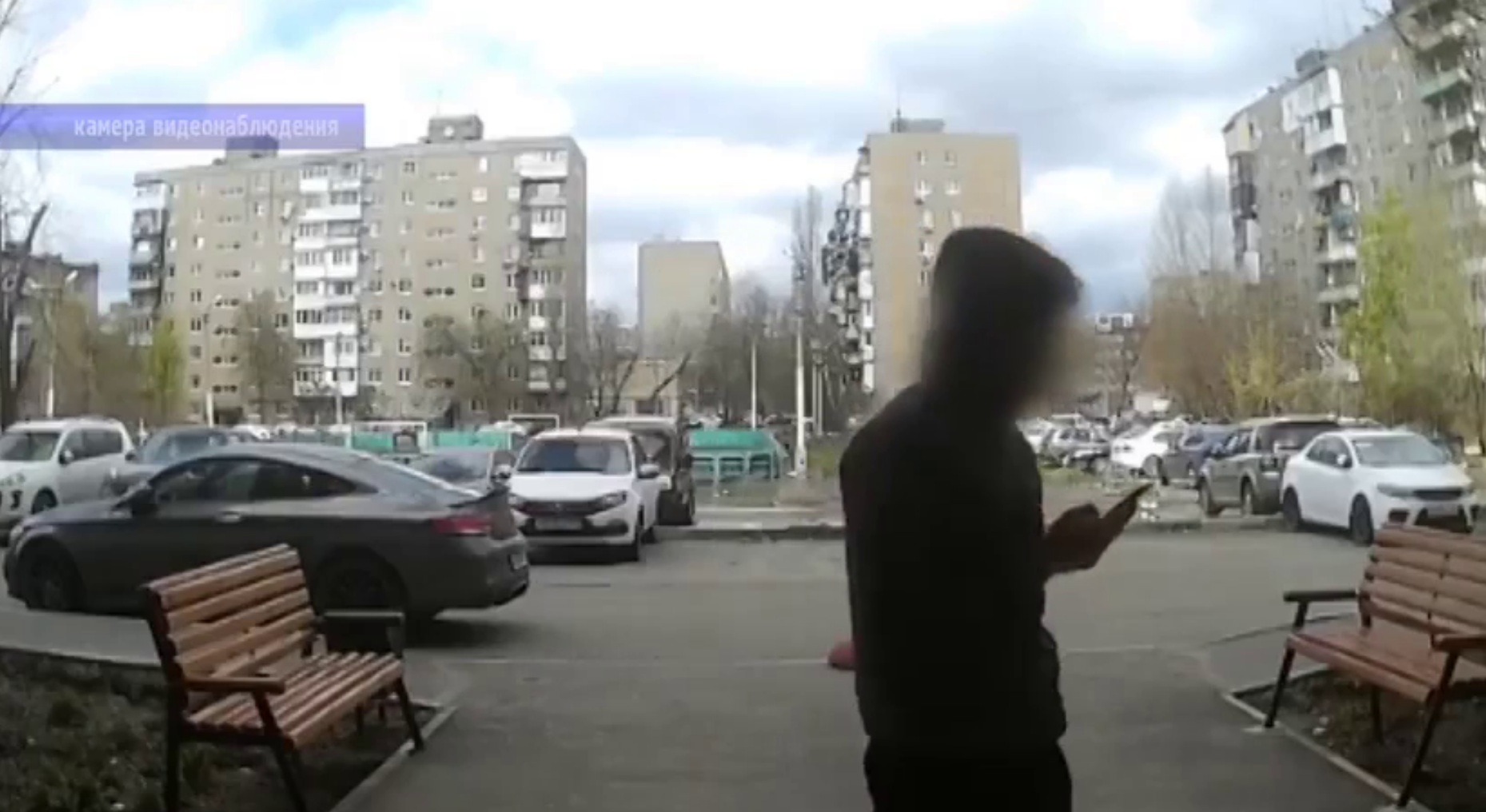 «Ваш родственник попал в ДТП»: пособник мошенников забрал у пожилых саратовцев 225 тысяч рублей